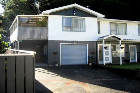 Photo of property in 23 John Street, Stokes Valley, Lower Hutt, 5019