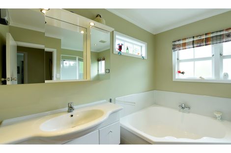 Photo of property in 56 Marlborough Crescent, Richmond, 7020