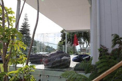 Photo of property in 18 Rewa Place, Russell, 0202