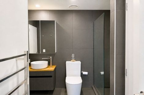 Photo of property in 10/165 Hobsonville Point Road, Hobsonville, Auckland, 0616