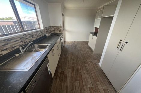 Photo of property in 27 Exeter Crescent, Springvale, Whanganui, 4501