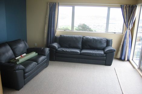 Photo of property in 4 Lyons Crescent, Strathmore Park, Wellington, 6022