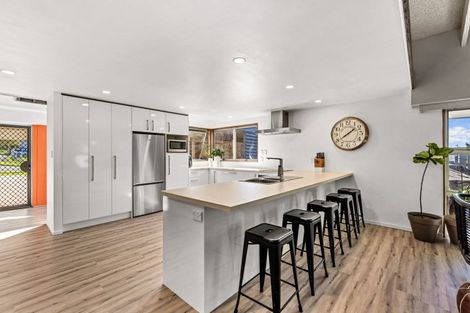 Photo of property in 229 Fairway Drive, Te Kamo, Whangarei, 0112