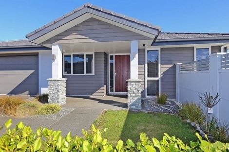 Photo of property in 79 Arataki Road, Havelock North, 4130