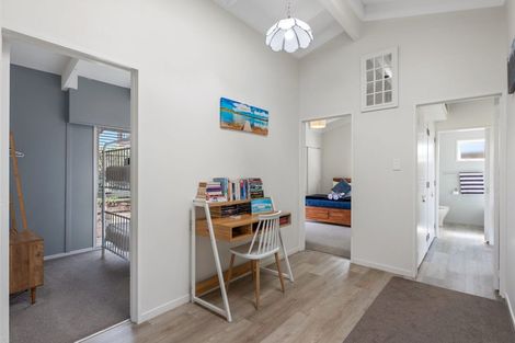 Photo of property in 11a Dickson Road, Papamoa Beach, Papamoa, 3118