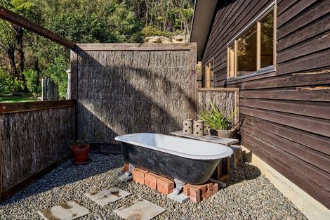 Photo of property in 25a Mt Cecil Road, Moonshine Valley, Porirua, 5381