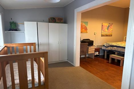 Photo of property in 61 Blake Street, Waitara, 4320