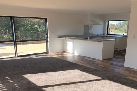 Photo of property in 15 Colombo Road, Waiuku, 2123