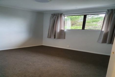 Photo of property in 113 Percy Dyett Drive, Karori, Wellington, 6012