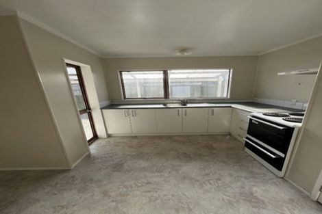 Photo of property in 3/16 Settlement Road, Papakura, 2110