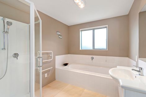 Photo of property in 7 Cairnbrae Drive, Prebbleton, 7604