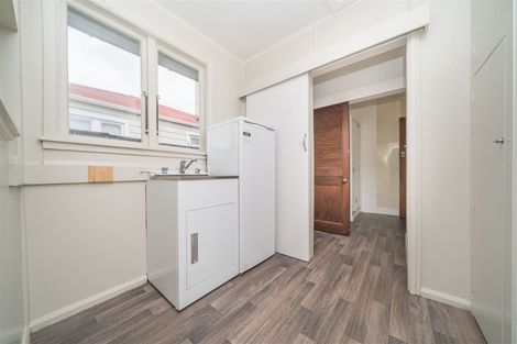 Photo of property in 35 Ranfurly Street, Hokowhitu, Palmerston North, 4410