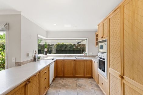 Photo of property in 2/60 Lancewood Drive, Halswell, Christchurch, 8025