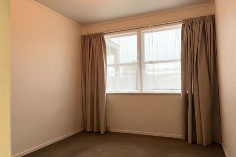 Photo of property in 39 Bodi Place, Te Atatu South, Auckland, 0610