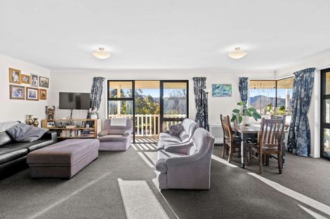 Photo of property in 21 Treeton Place, Wakefield, 7025