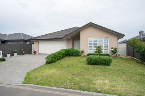 Photo of property in 9 Manganui Place, Te Awa, Napier, 4110