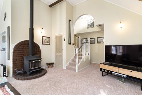 Photo of property in 20 Jellicoe Street, Greytown, 5712