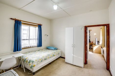 Photo of property in 227 Mayfair Avenue, Mayfair, Hastings, 4122