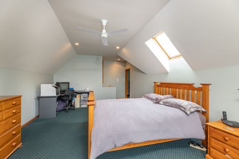 Photo of property in 5 Lachie Griffen Rise, Governors Bay, Lyttelton, 8971
