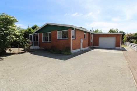 Photo of property in 121 Great North Road, Winton, 9720