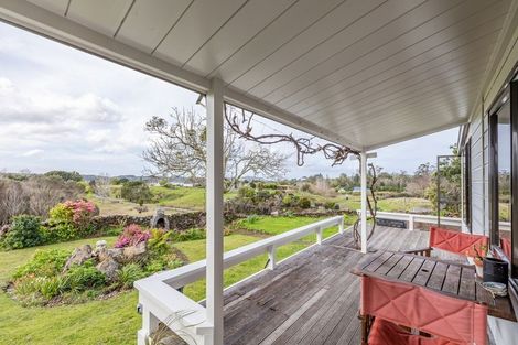 Photo of property in 70 Edmonds Road, Kerikeri, 0293