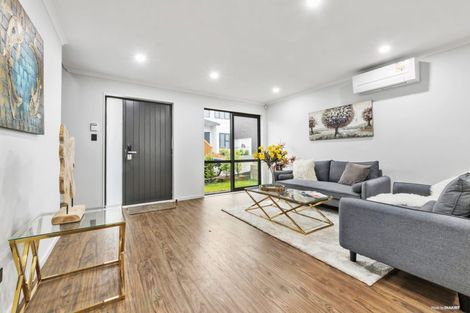 Photo of property in 2/50 Tiverton Road, Avondale, Auckland, 0600