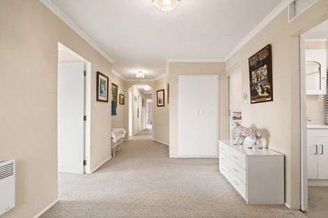 Photo of property in 132 Melbourne Street, South Dunedin, Dunedin, 9012