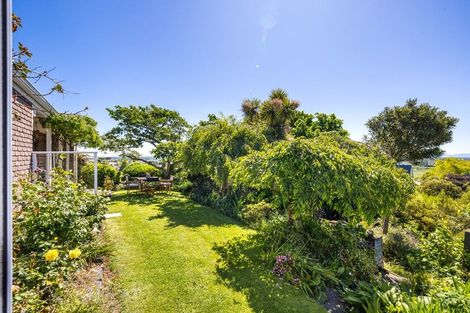 Photo of property in 22 Ravensdale Rise, Westmorland, Christchurch, 8025