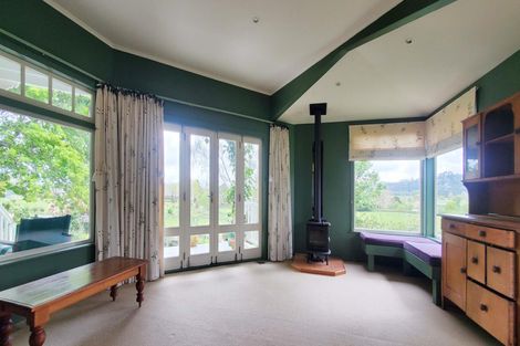 Photo of property in 272 Waihoehoe Road, Drury, 2577