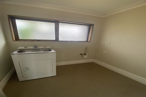 Photo of property in 1/46 Lyons Avenue, Murrays Bay, Auckland, 0630