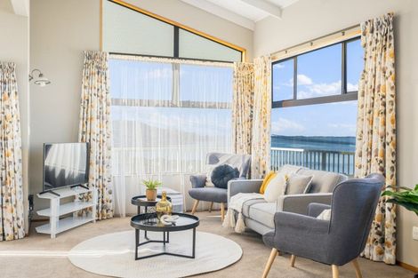 Photo of property in 8 Harbour View Road, Onerahi, Whangarei, 0110