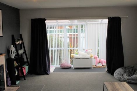 Photo of property in 29 Domett Street, Westport, 7825