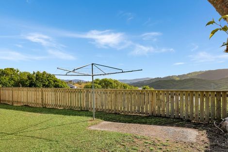 Photo of property in 13 Kaitangata Crescent, Kelson, Lower Hutt, 5010
