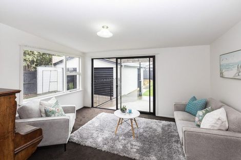Photo of property in 10 Inca Place, Redwood, Christchurch, 8051