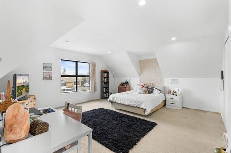 Photo of property in 38 Aston Drive, Waimairi Beach, Christchurch, 8083