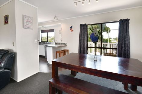 Photo of property in 37 Rawhiti Road, Manly, Whangaparaoa, 0930