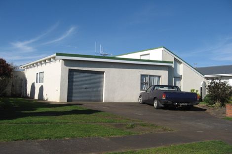 Photo of property in 50 Exeter Crescent, Springvale, Whanganui, 4501