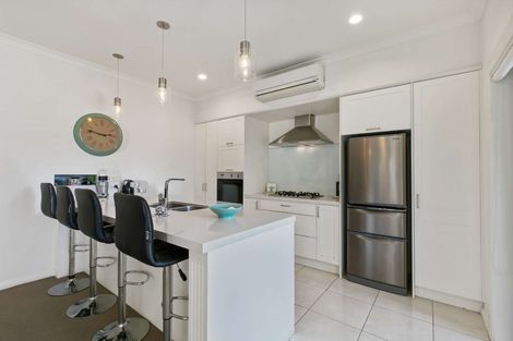 Photo of property in 35 Fingal Way, Gulf Harbour, Whangaparaoa, 0930