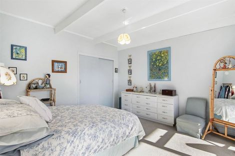 Photo of property in 2/178 Stapleford Crescent, Browns Bay, Auckland, 0630