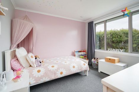 Photo of property in 6 Paisley Street, Kew, Invercargill, 9812