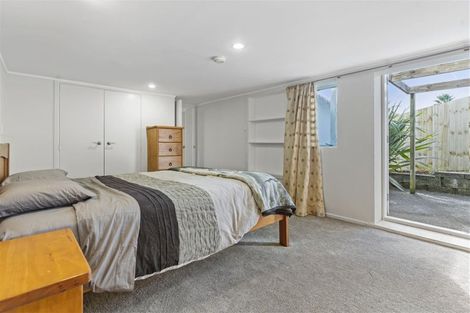 Photo of property in 3 Aeroview Drive, Beach Haven, Auckland, 0626