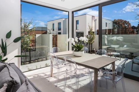 Photo of property in 138e Glandovey Road, Strowan, Christchurch, 8052