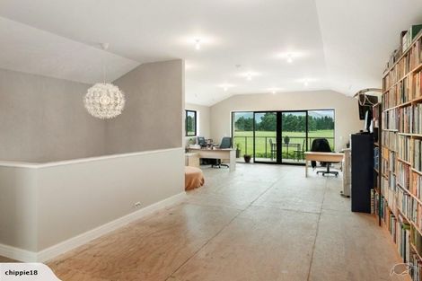 Photo of property in 102 Glews Road, Cust, Rangiora, 7471