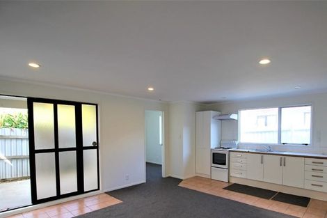 Photo of property in 5 Janese Place, Weymouth, Auckland, 2103