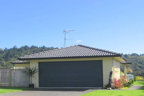 Photo of property in 30 Mayor View Terrace, Waihi Beach, 3611