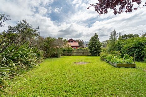 Photo of property in 1 Waikana Street, Broad Bay, Dunedin, 9014