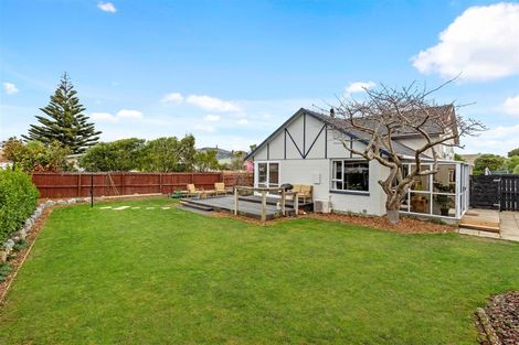 Photo of property in 1/311a Estuary Road, South New Brighton, Christchurch, 8062