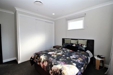 Photo of property in 14 Atkinson Street, Woodville, 4920