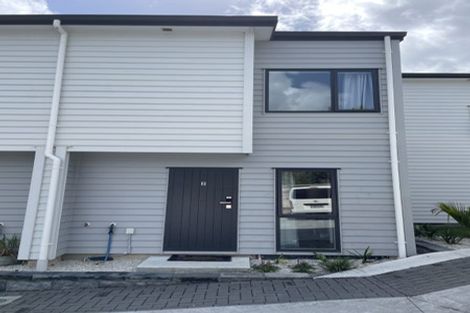 Photo of property in 2/13 Chilcott Road, Henderson, Auckland, 0612