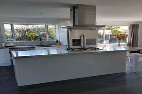 Photo of property in 2/57a Beachville Road, Redcliffs, Christchurch, 8081